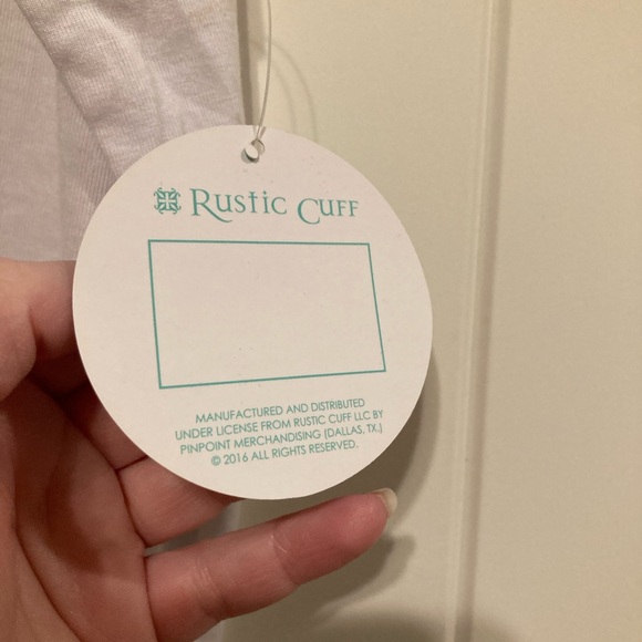 NWT Excellent Condition- Rustic Cuff Tank Top - Picture 4 of 7